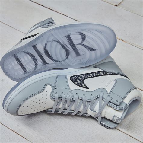 where to buy dior jordans|christian dior air jordan.